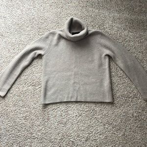 Banana Republic Cashmere Chunky Turtleneck Sweater Size Small